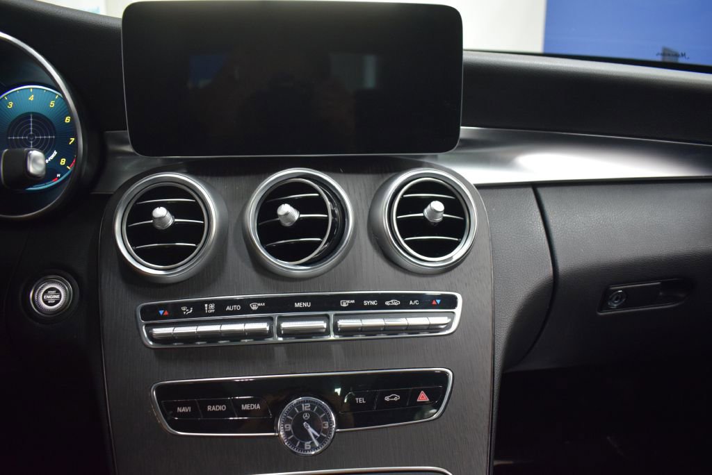 Used 2021 Mercedes-Benz C 300 4MATIC Sedan w/ Premium Package image 23