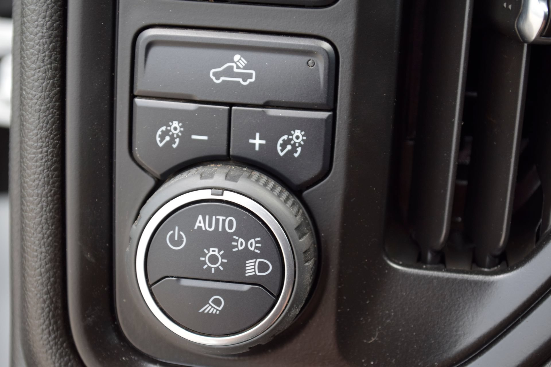 Used 2020 Chevrolet Silverado 2500 W/T w/ WT Fleet Convenience Package AWD/4WD image 12