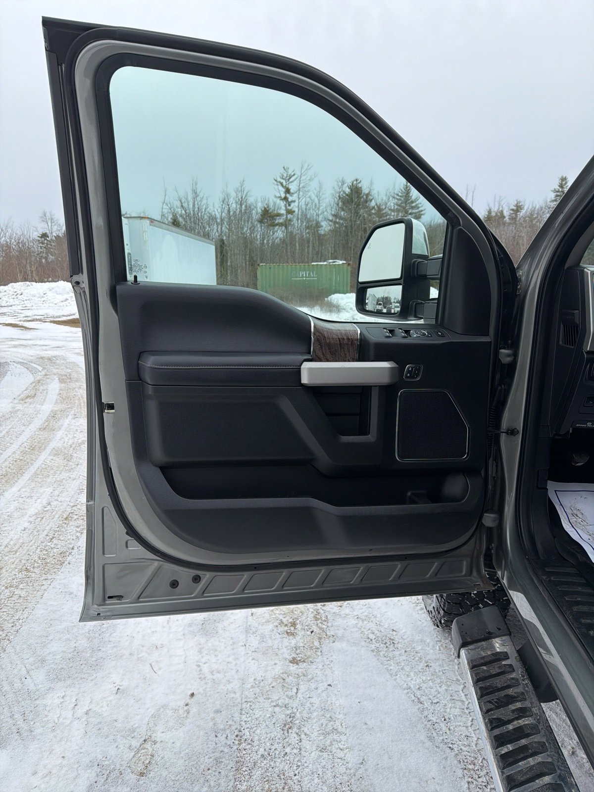 Certified 2019 Ford F350 Lariat w/ Lariat Ultimate Package image 14