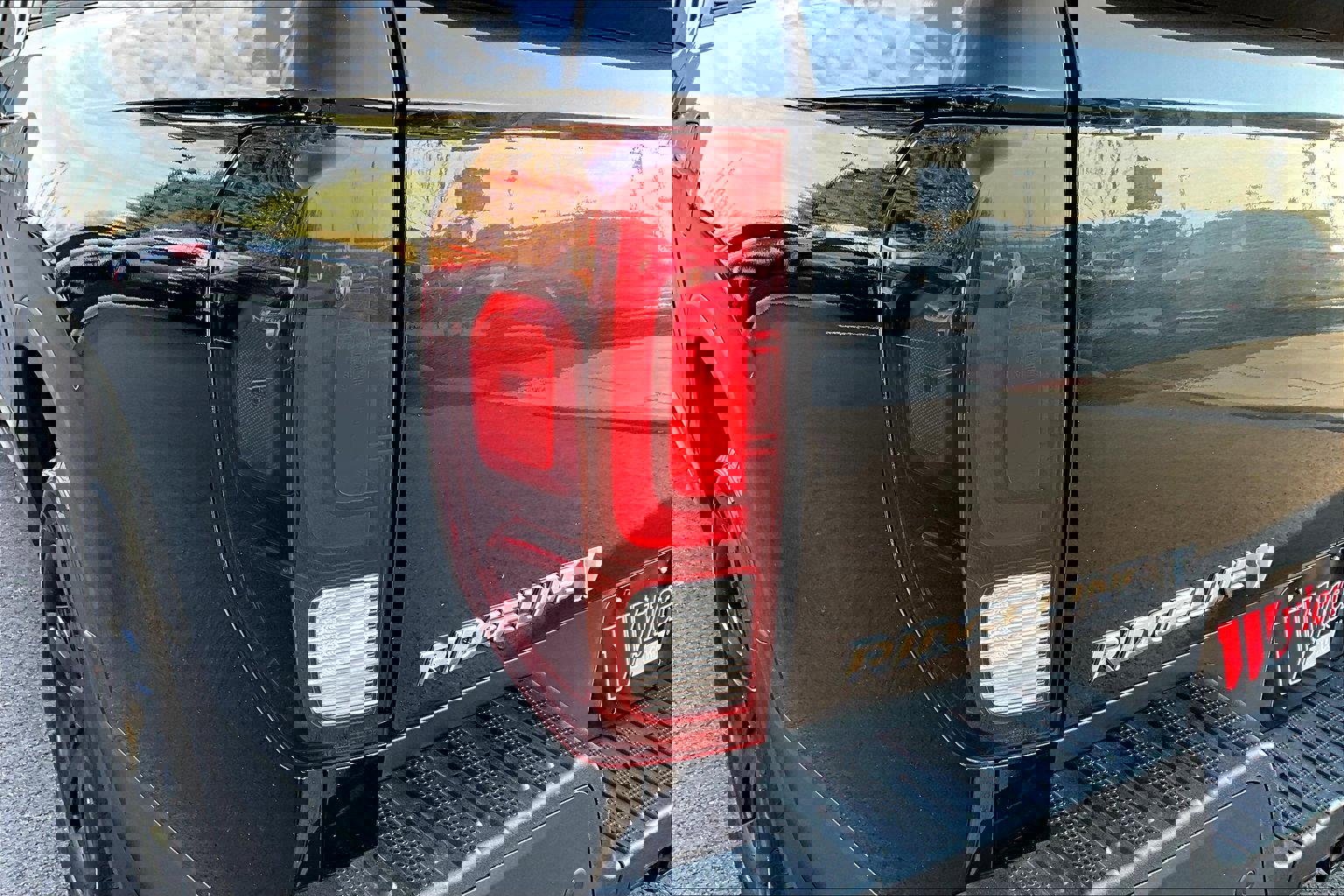 Used 2023 Honda Ridgeline Black Edition image 24