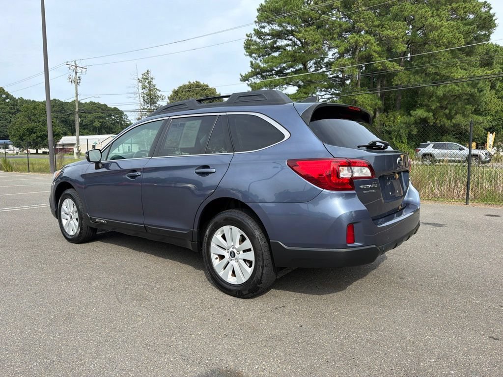 Used 2017 Subaru Outback 2.5i Premium AWD/4WD image 7
