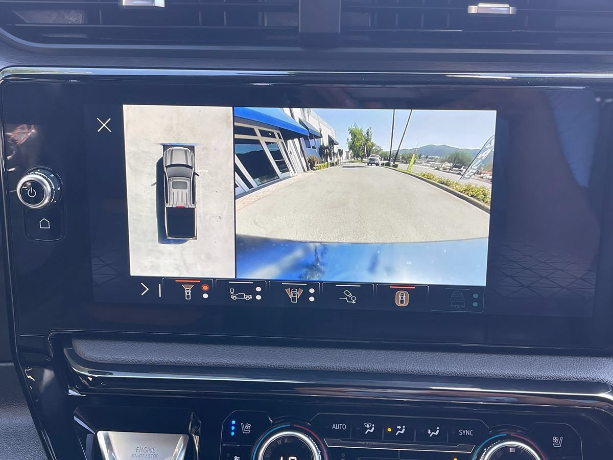 Used 2025 GMC Sierra 1500 AT4 AWD/4WD image 9