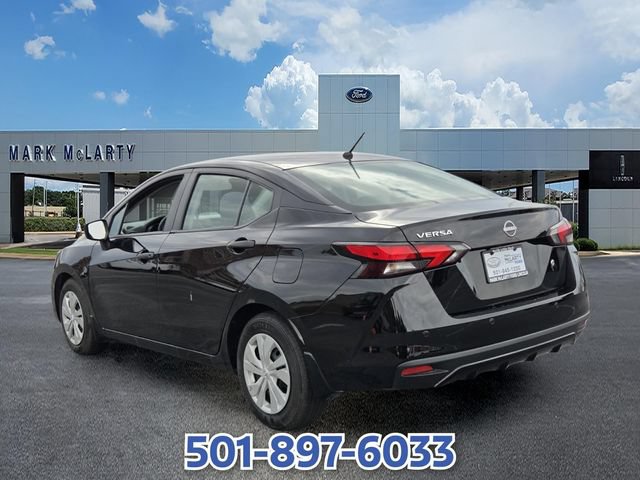 Used 2025 Nissan Versa S w/ Trunk Package FWD image 3