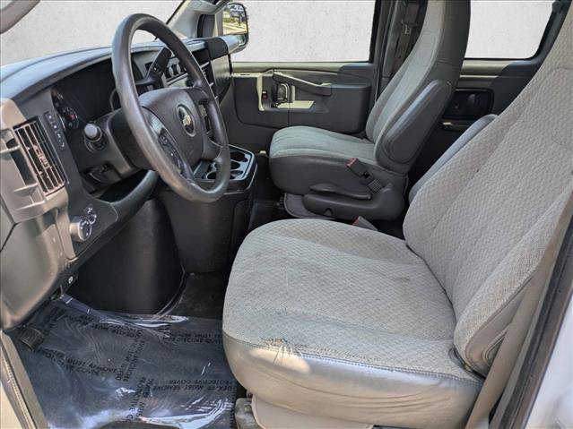 Used 2019 Chevrolet Express 3500 LT w/ LT Preferred Equipment Group RWD image 15