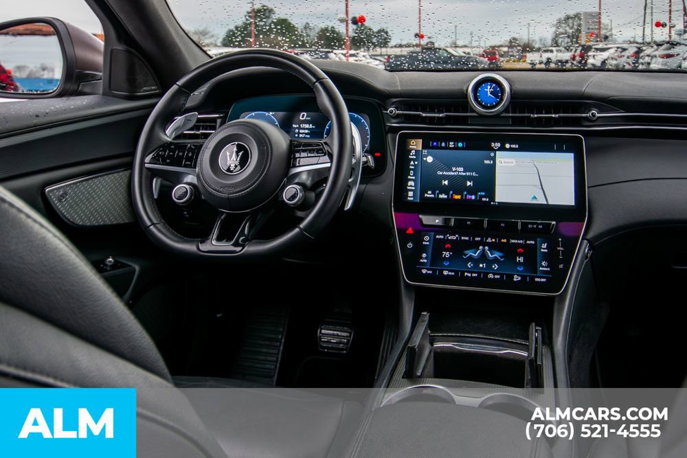 Used 2023 Maserati Grecale GT image 18