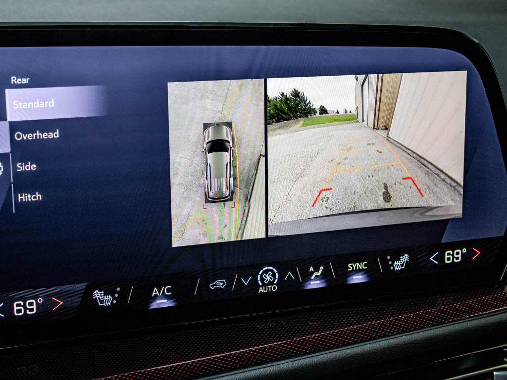 Used 2024 Chevrolet Traverse Z71 image 41