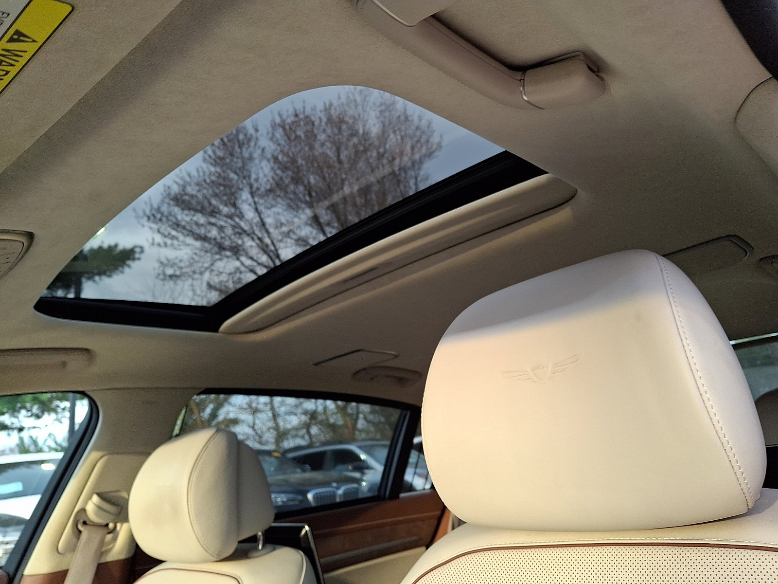 Used 2021 Genesis G90 5.0 Ultimate image 17