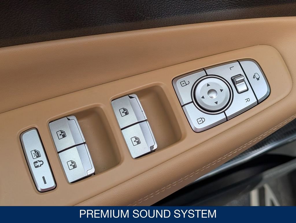 Used 2021 Hyundai Santa Fe Calligraphy image 12