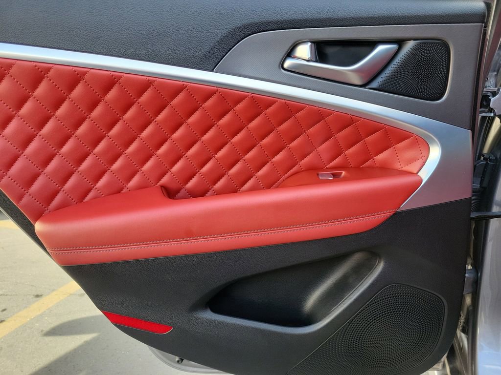 Used 2024 Genesis G70 3.3T Advanced w/ Sport Prestige Package image 16