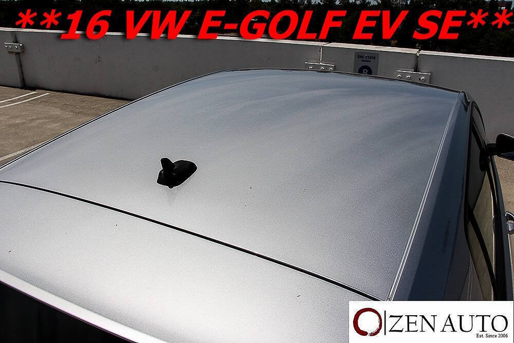 Used 2016 Volkswagen e-Golf SE FWD image 12