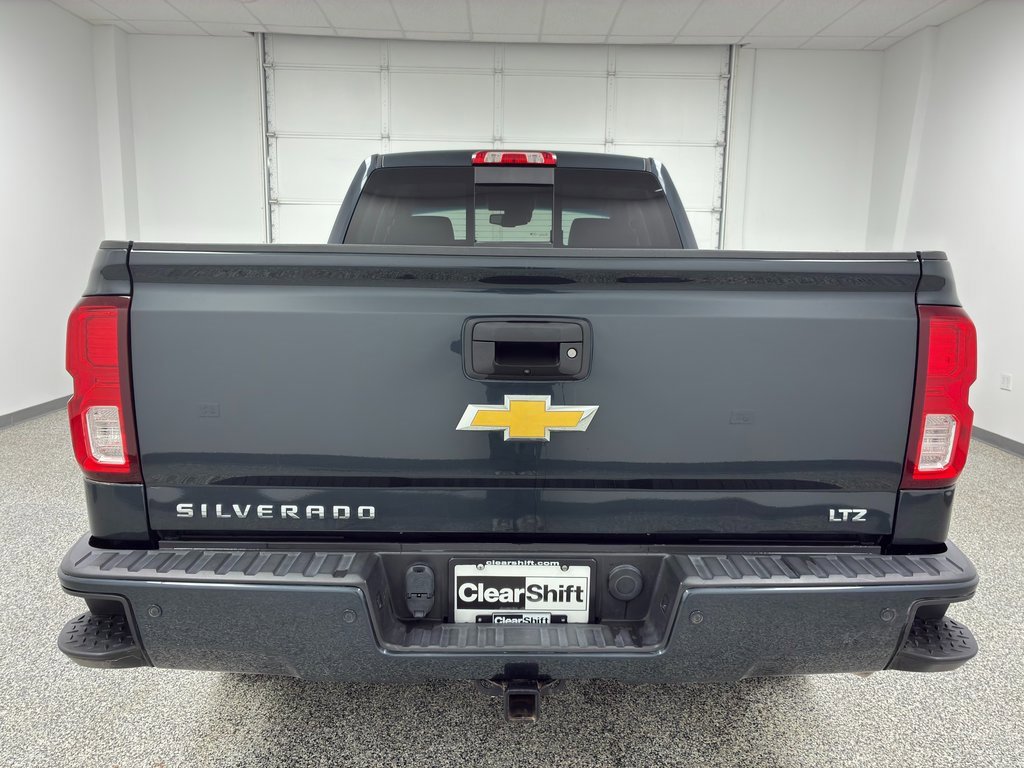 Used 2018 Chevrolet Silverado 1500 LTZ Z71 w/ LTZ Plus Package image 9