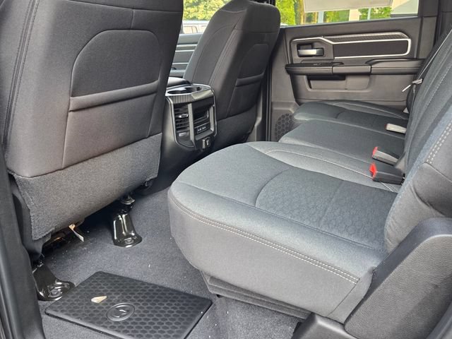 New 2026 RAM 3500 Big Horn AWD/4WD image 12