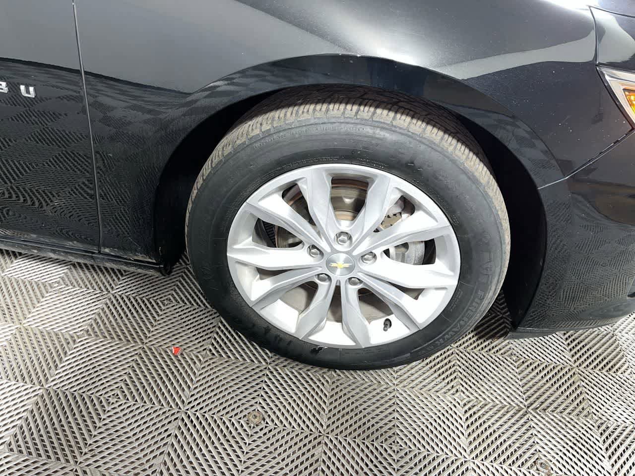 Used 2021 Chevrolet Malibu LT image 10