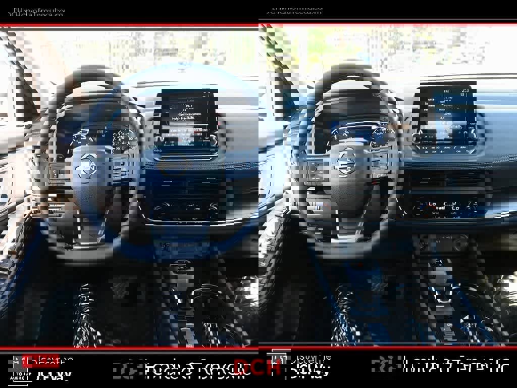 Used 2026 Nissan Rogue SV image 8