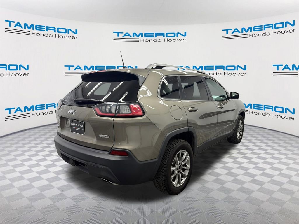 Used 2019 Jeep Cherokee Latitude Plus w/ Comfort/Convenience Group image 5