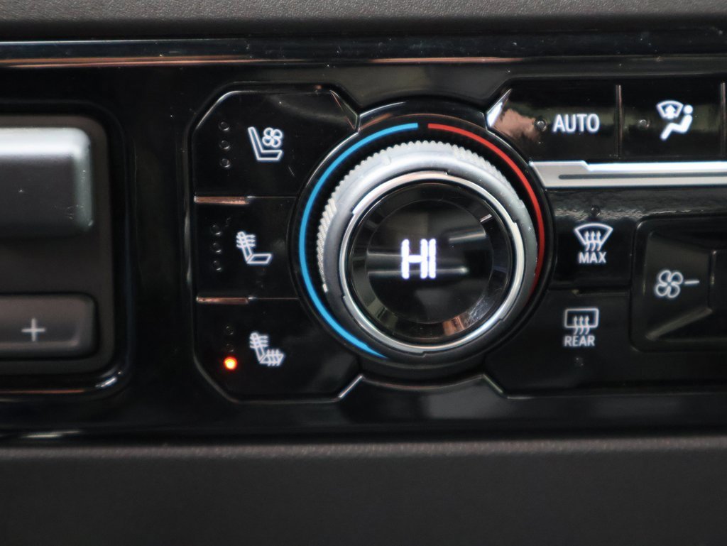 Used 2024 Chevrolet Silverado 1500 ZR2 w/ Technology Package image 30