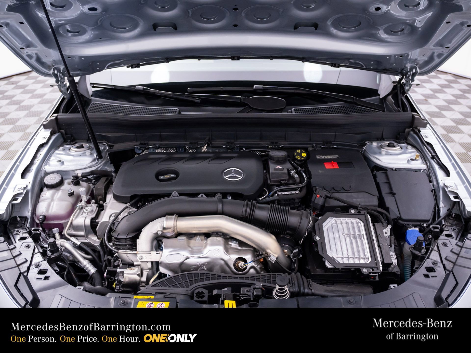 New 2026 Mercedes-Benz GLB 250 4MATIC image 32