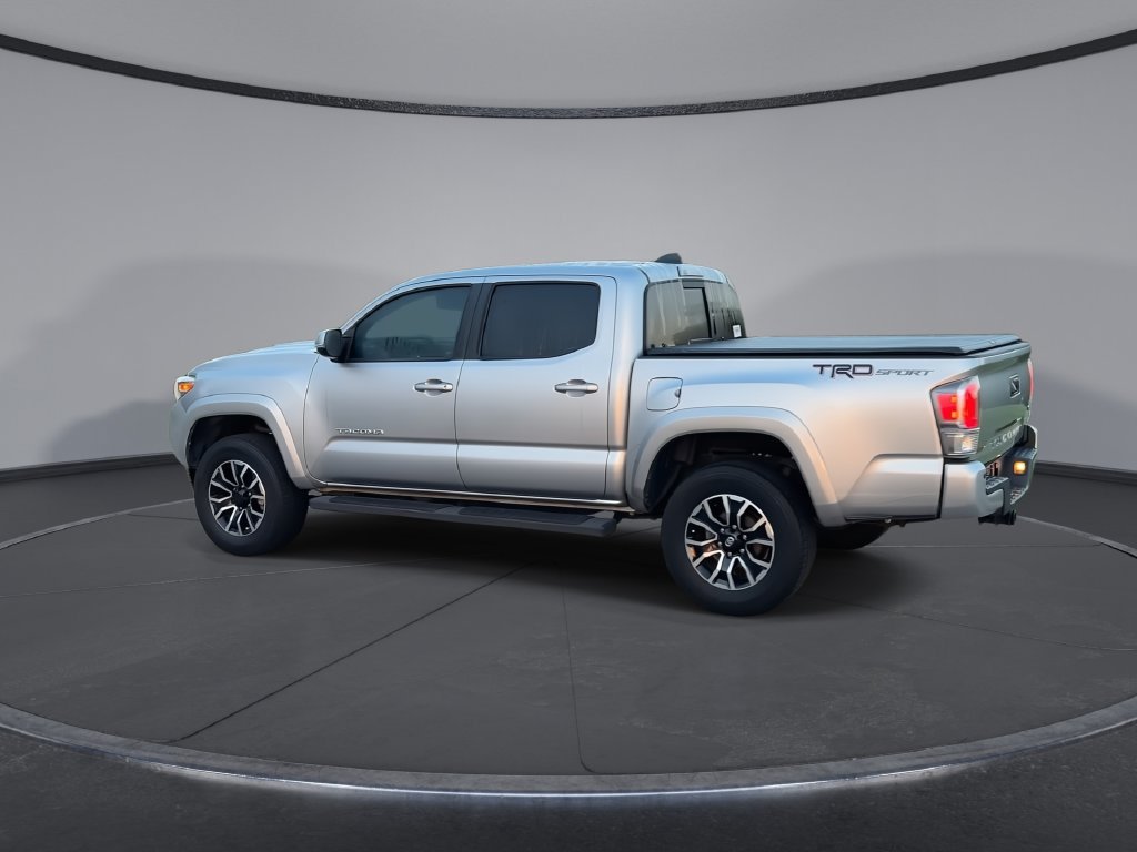 Used 2022 Toyota Tacoma TRD Sport w/ Technology Package RWD image 6