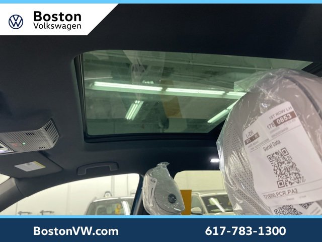 New 2025 Volkswagen Atlas Cross Sport SEL Premium R-Line image 18