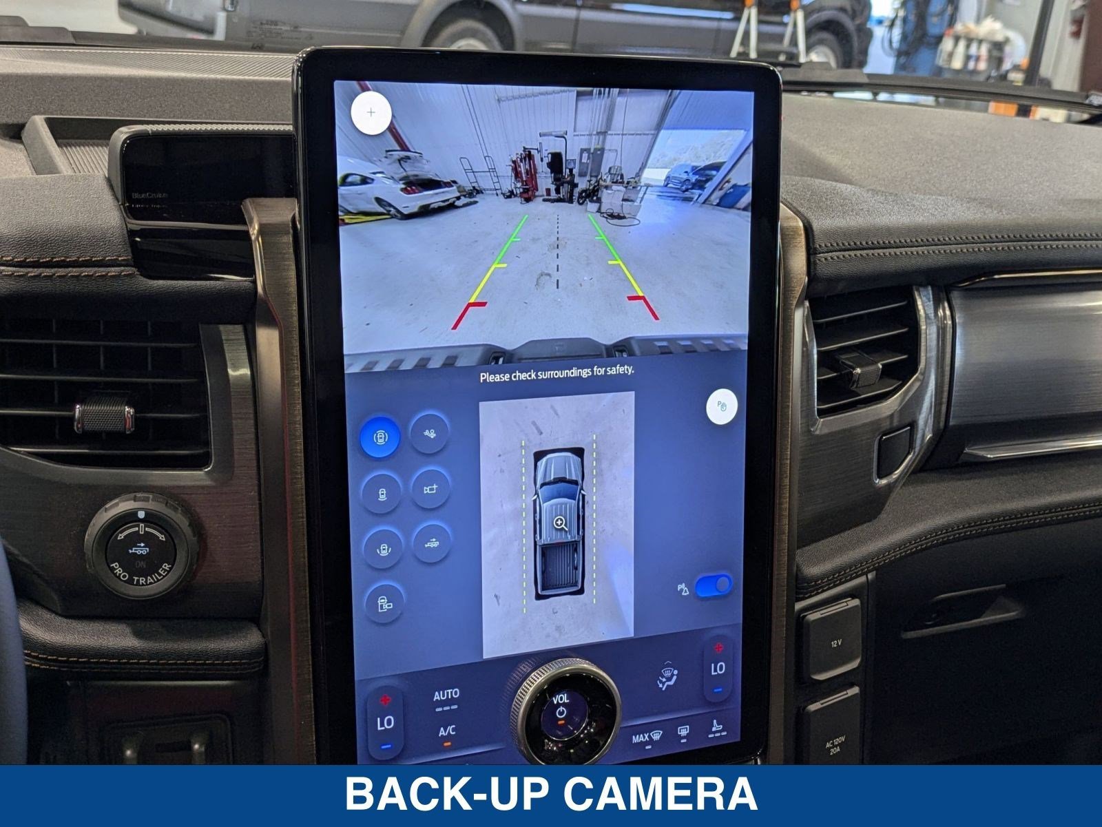 New 2025 Ford F150 Lightning Lariat w/ Max Trailer Tow Package image 30