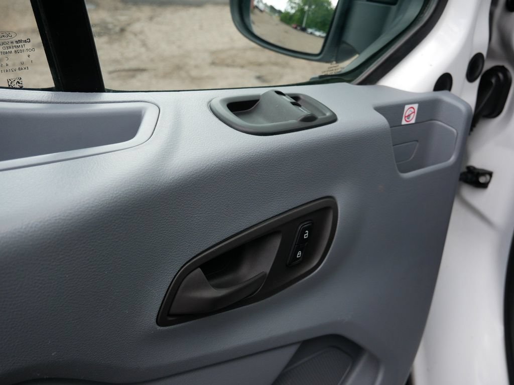 Certified 2019 Ford Transit 150 XL RWD image 13