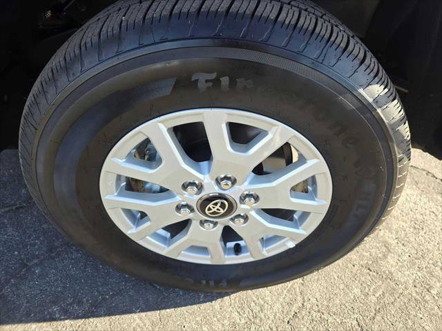 Used 2026 Toyota Tacoma SR5 AWD/4WD image 9