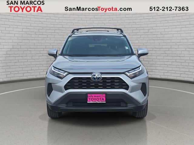Used 2024 Toyota RAV4 XLE w/ Convenience Package image 2