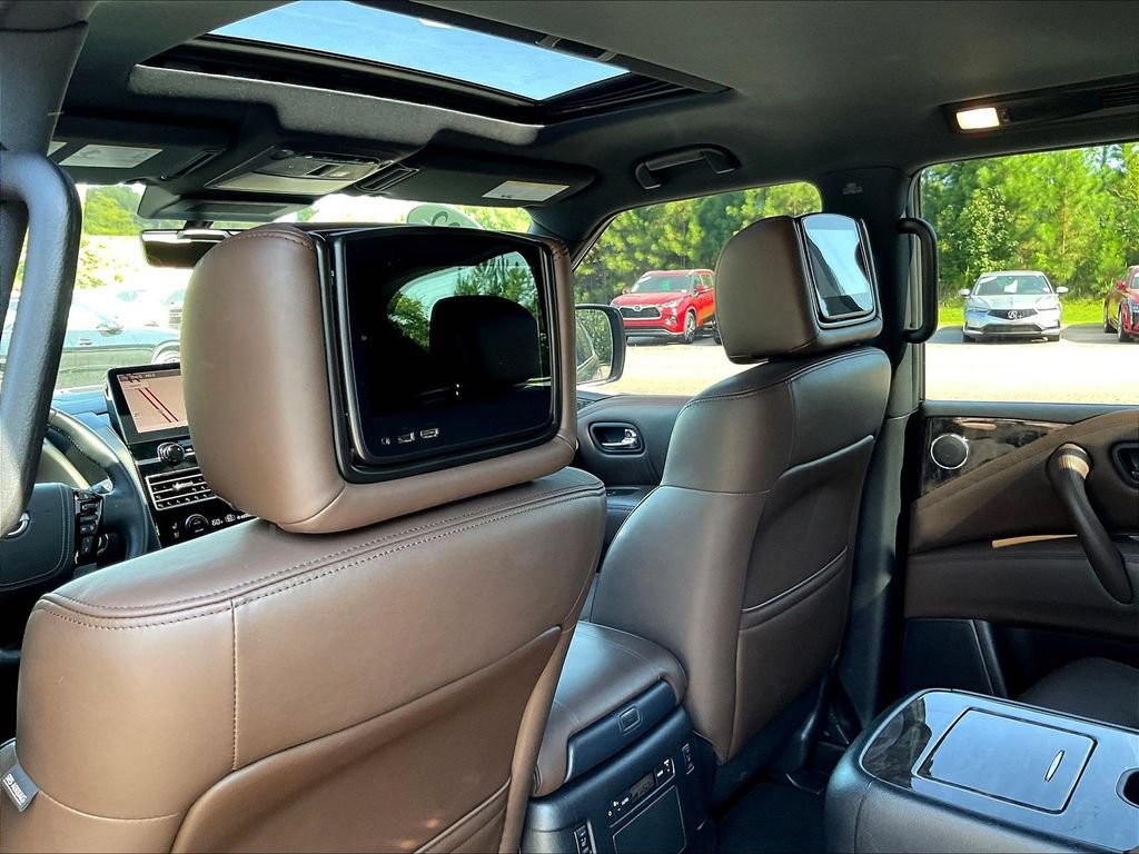 Used 2022 Nissan Armada Platinum w/ Captain's Chairs Package RWD image 39