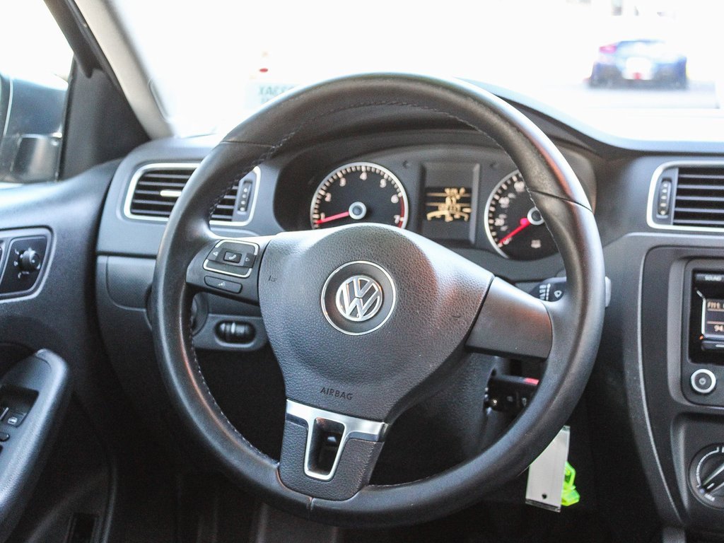 Used 2012 Volkswagen Jetta SE image 17