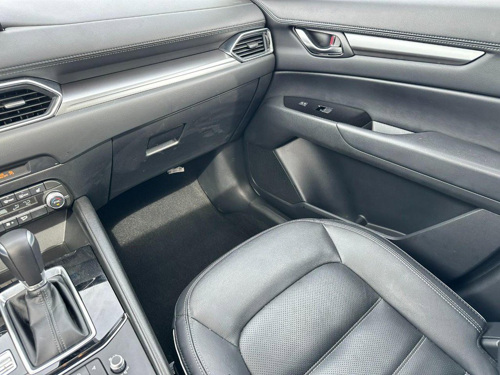 Used 2025 MAZDA CX-5 AWD 2.5 S w/ Preferred Package image 16