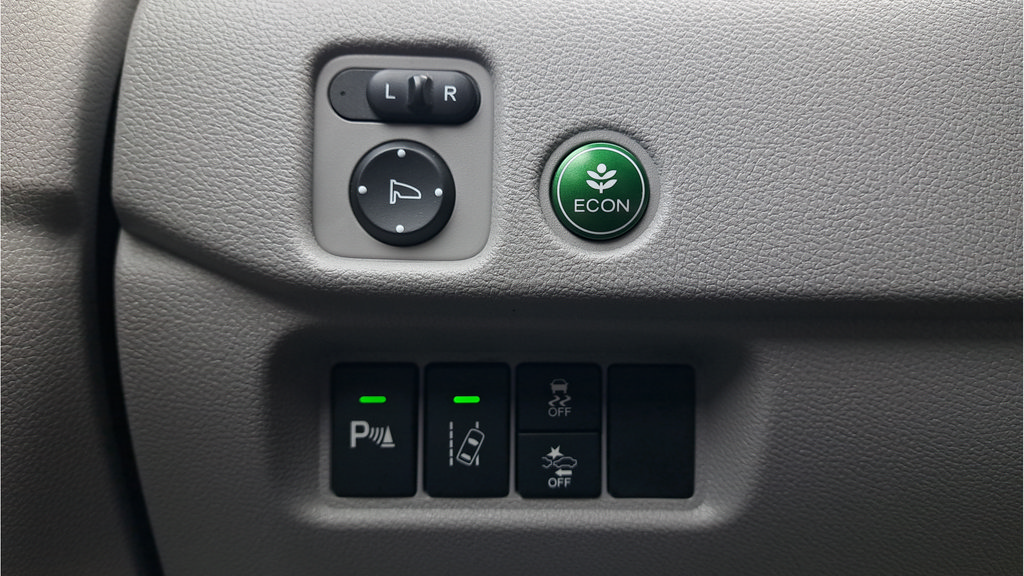 Used 2016 Honda Pilot Elite image 24