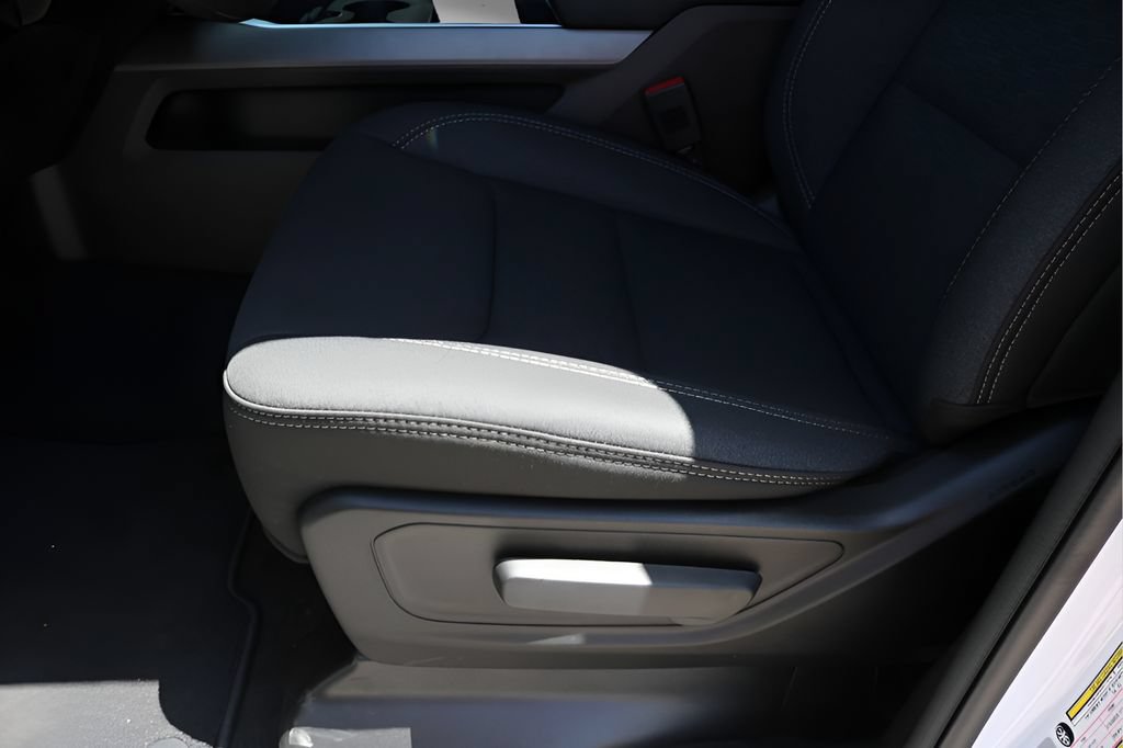 New 2026 RAM 1500 Express AWD/4WD image 12