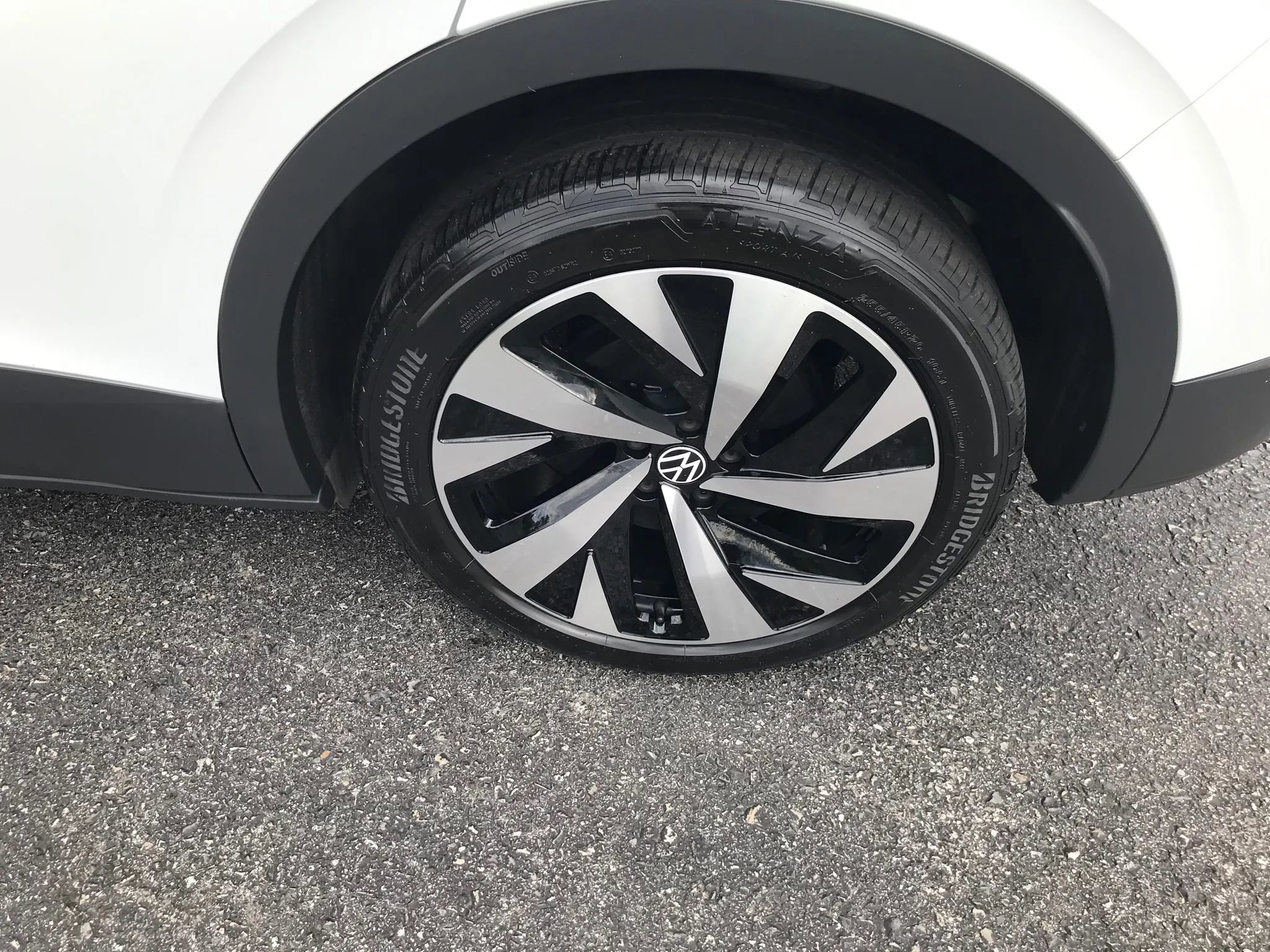 Used 2022 Volkswagen ID.4 Pro S w/ Gradient Package image 90