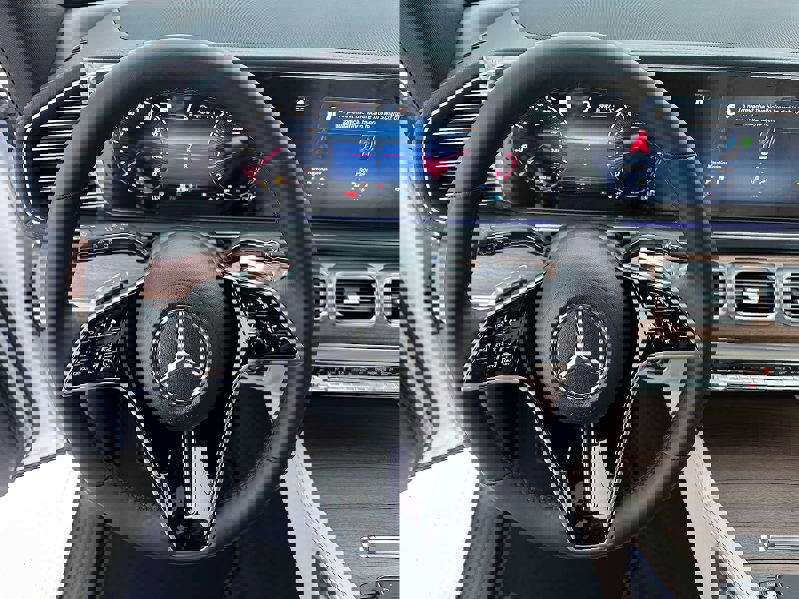 New 2026 Mercedes-Benz GLE 450 4MATIC image 23