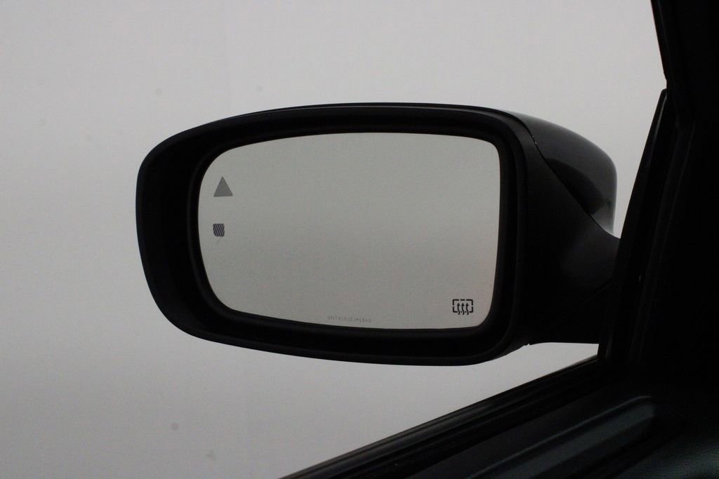 Used 2022 Dodge Charger SXT image 40