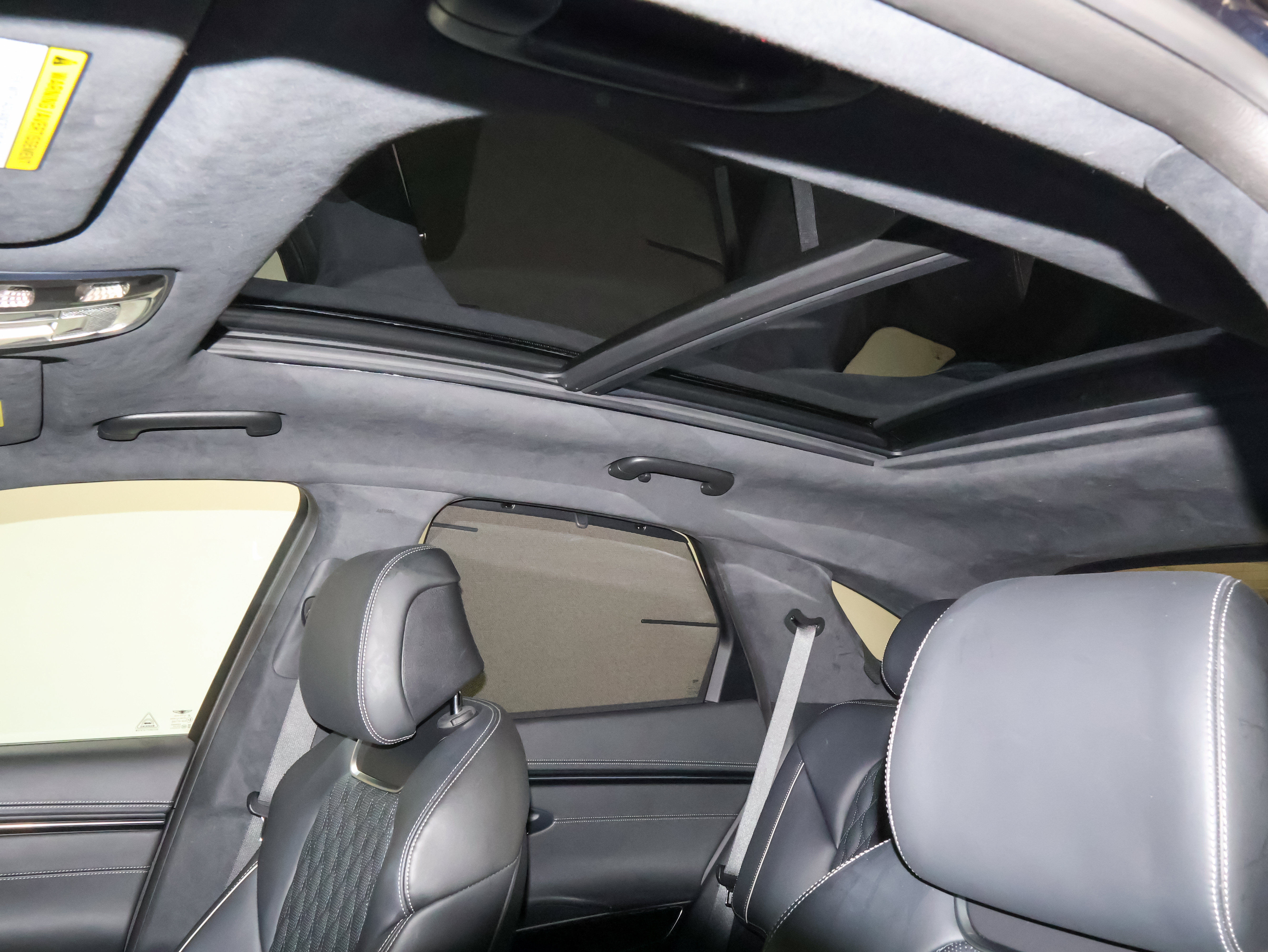 Used 2023 Genesis GV70 3.5T Sport w/ Sport Prestige Package AWD/4WD image 14