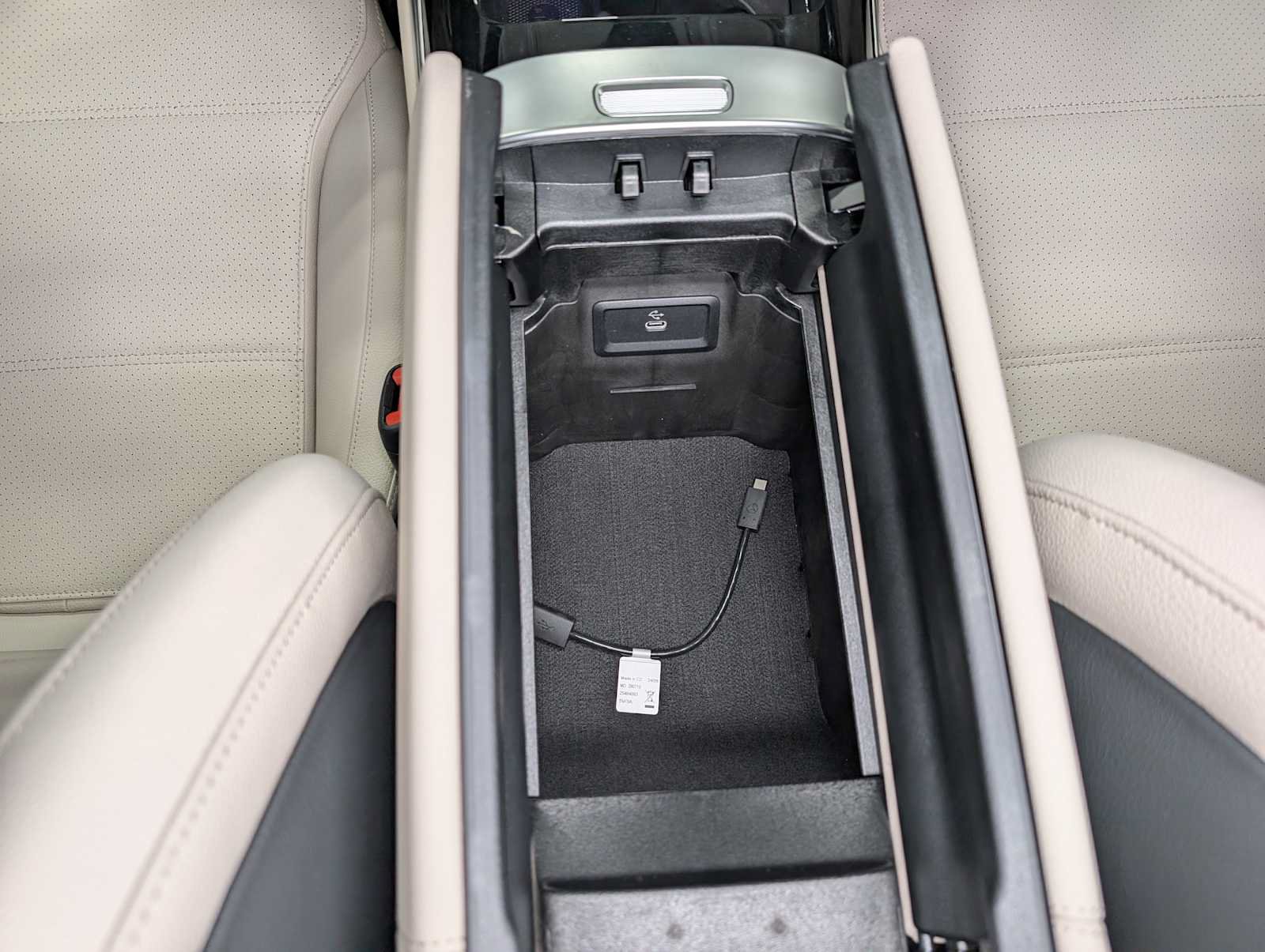 New 2027 Mercedes-Benz GLC 300 4MATIC image 14