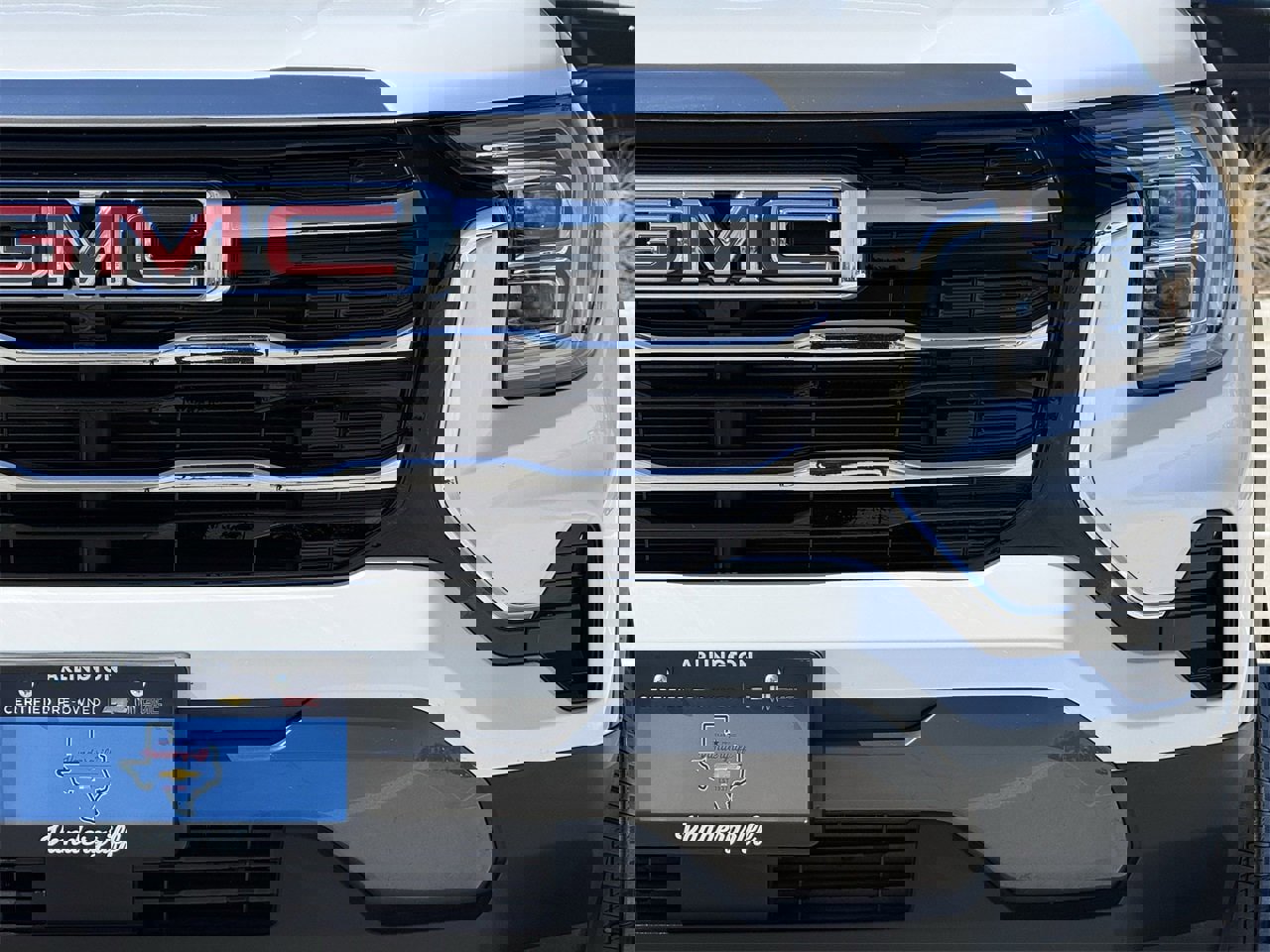 Used 2025 GMC Terrain Elevation image 8