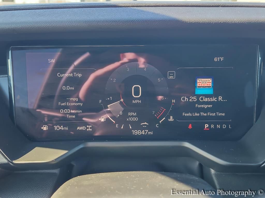 Used 2025 GMC Acadia Elevation AWD/4WD image 13