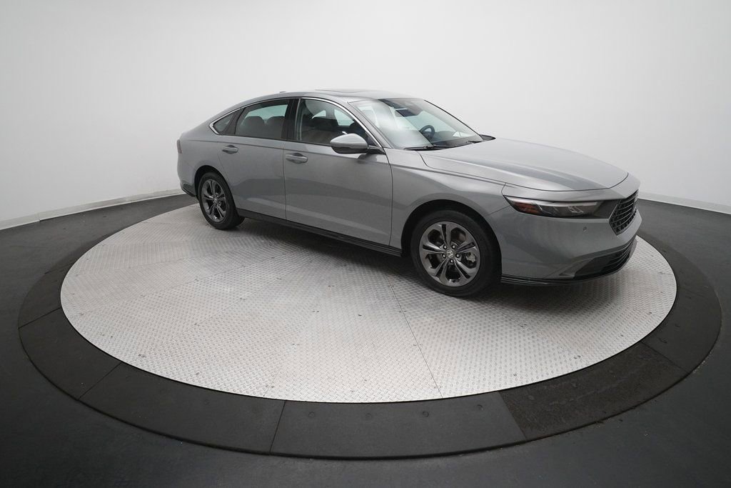 Certified 2024 Honda Accord EX-L image 13
