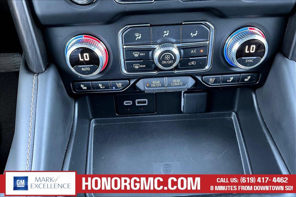 Used 2024 GMC Yukon AT4 w/ AT4 Premium Plus Package AWD/4WD image 16