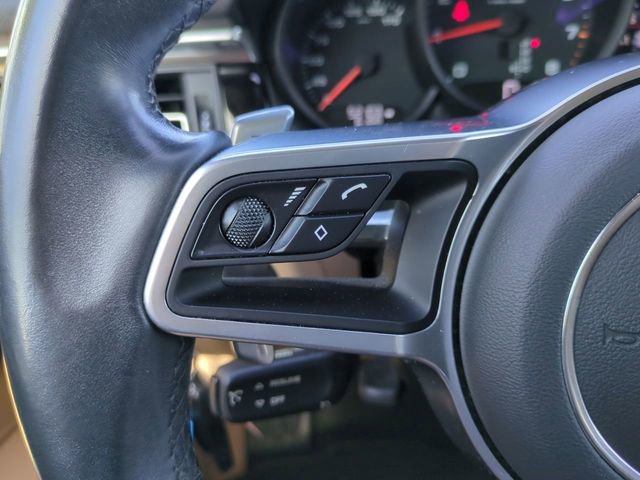 Used 2021 Porsche Macan image 28