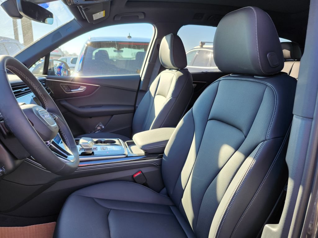 New 2026 Audi Q7 3.0T Premium Plus AWD/4WD image 13