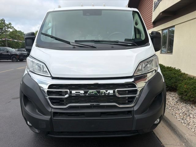 Used 2025 RAM ProMaster 2500 w/ U-Haul Equipment Group FWD image 12