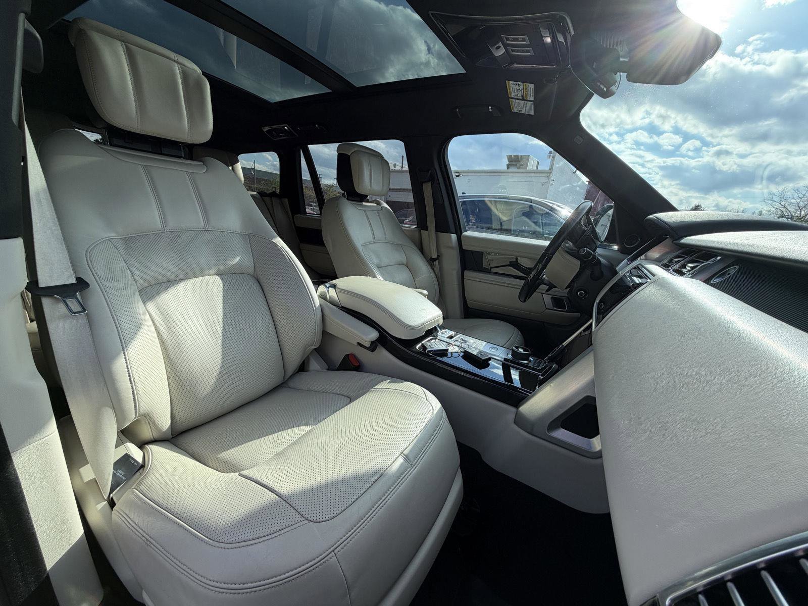 Used 2021 Land Rover Range Rover P525 Westminster Edition LWB AWD/4WD image 30