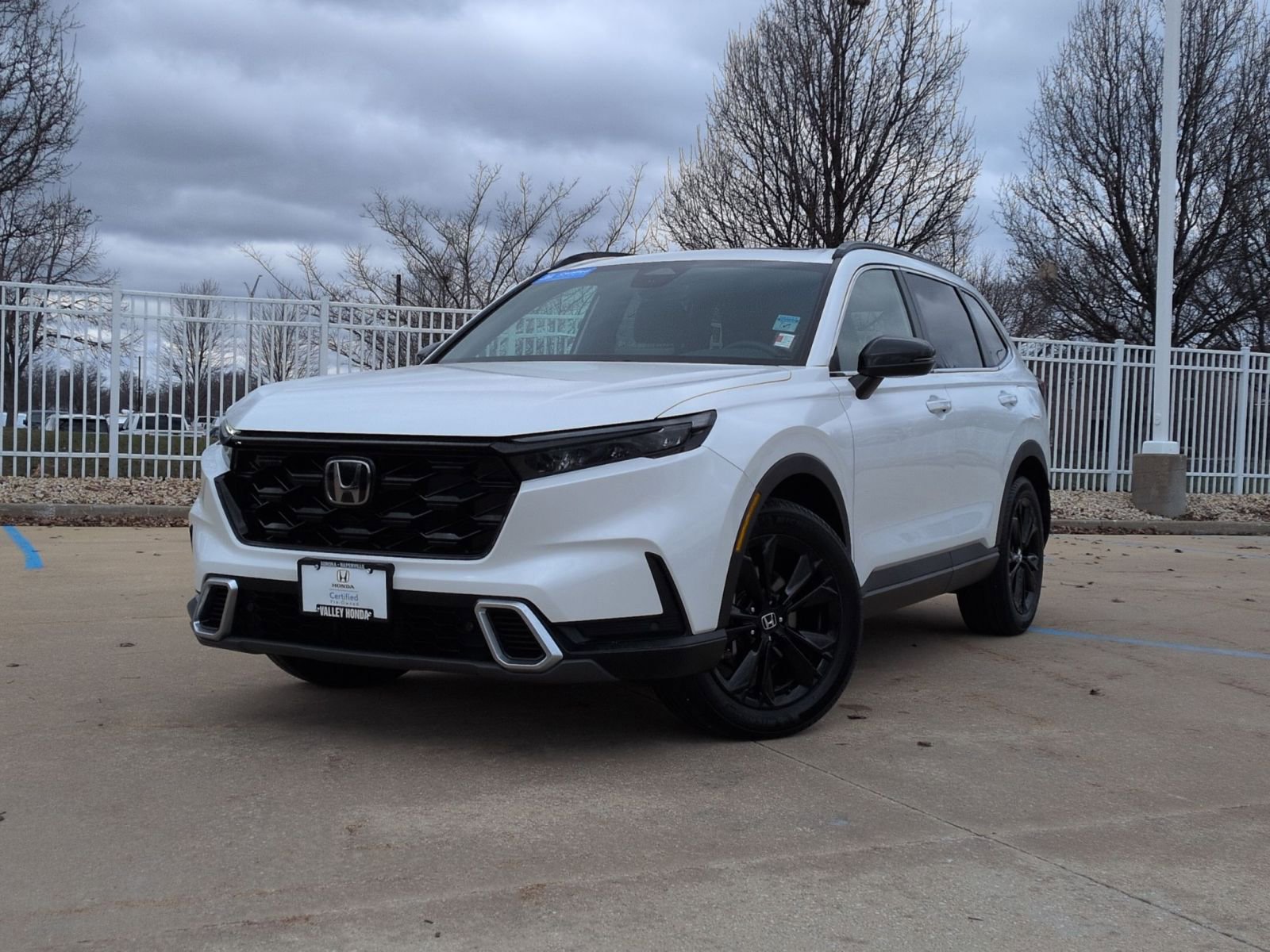 Certified 2024 Honda CR-V Sport Touring image 2