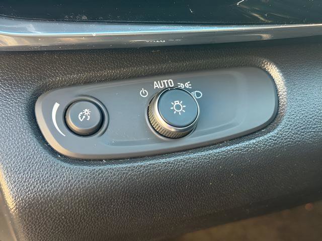 Used 2024 Buick Envista Sport Touring w/ Convenience I Package image 25