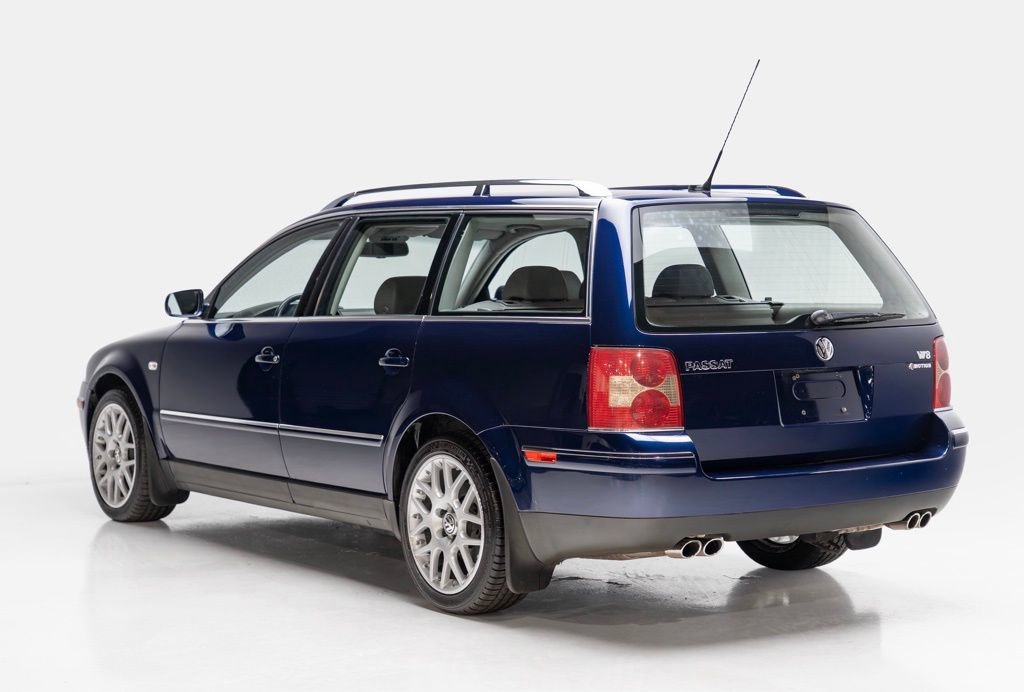 Used 2004 Volkswagen Passat W8 AWD/4WD image 10