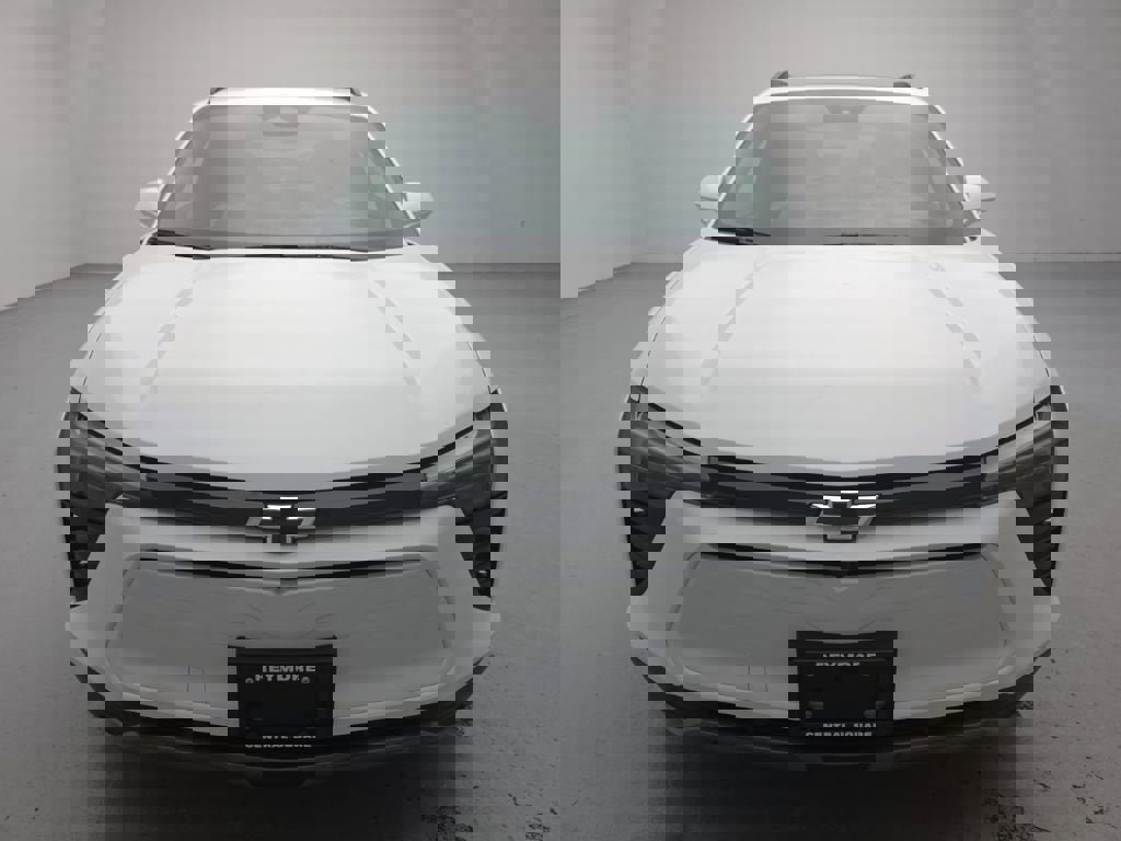 New 2026 Chevrolet Blazer EV LT AWD/4WD image 5