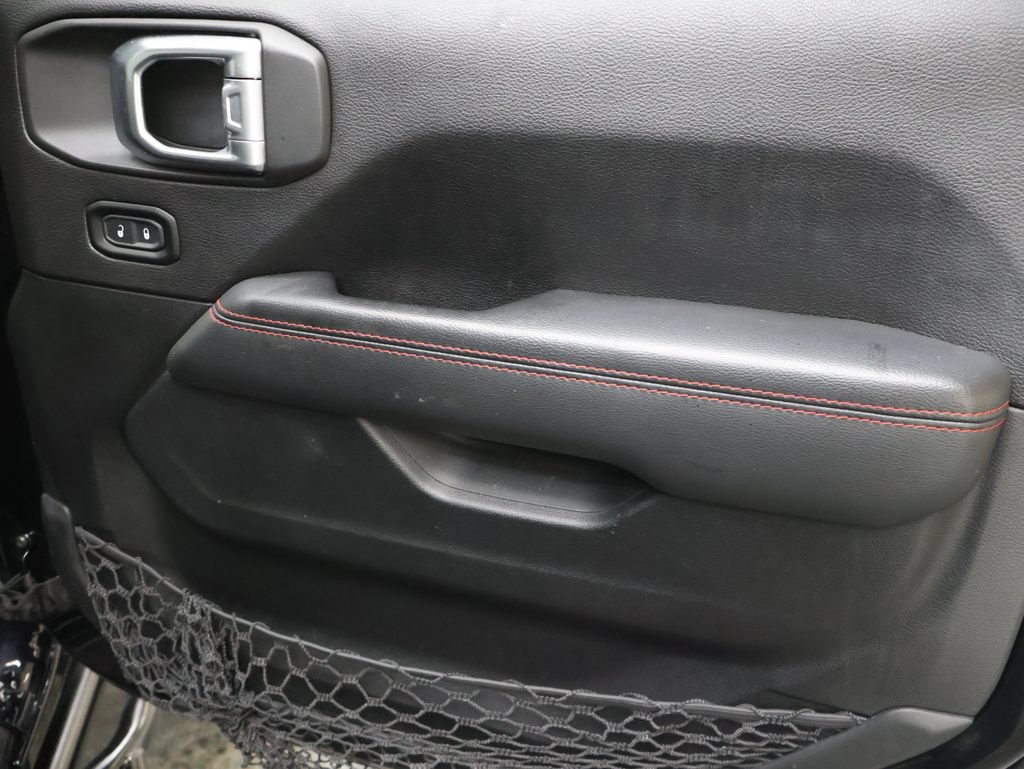 Used 2020 Jeep Gladiator Rubicon AWD/4WD image 12